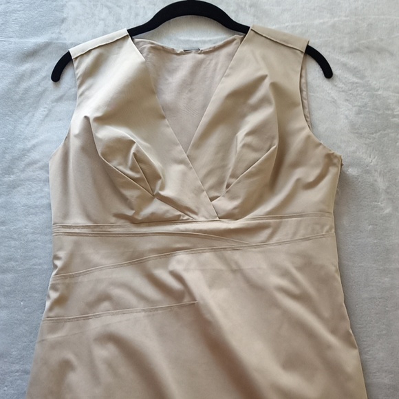 NWOT *TAN* Elie Tahari "Sonya" Stretch Cotton Blend Surplice Top Lined Dress 4 - Picture 1 of 10